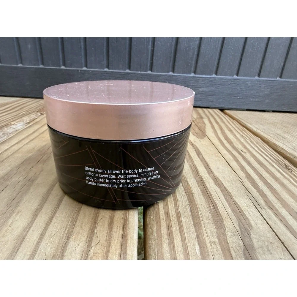 Josie Maran Whipped Argan Oil Self Tanning Body Butter Vanilla Caramel 7.7oz